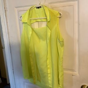 Express wine groom women’s top